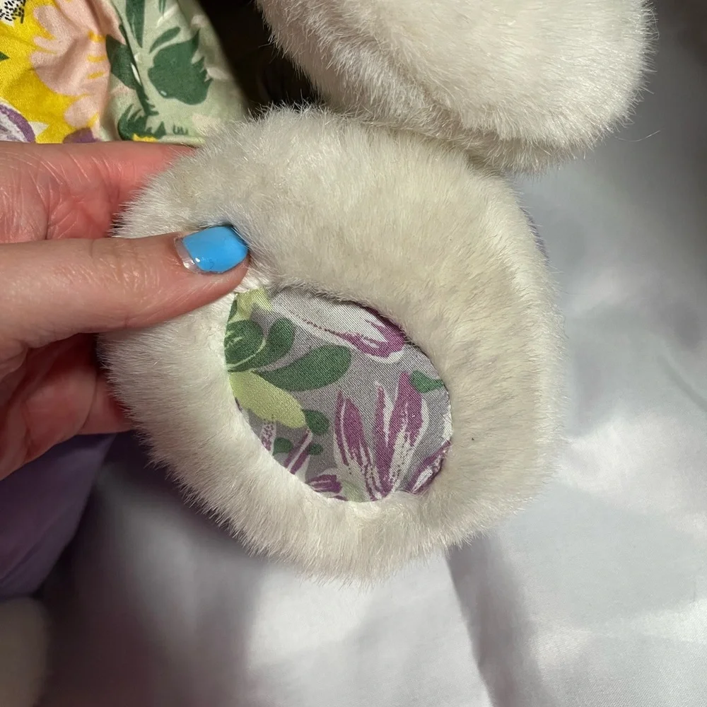 Vintage 1990 Plush Creations Bunny Rabbit 22” Easter‎ Plush Floral Apron